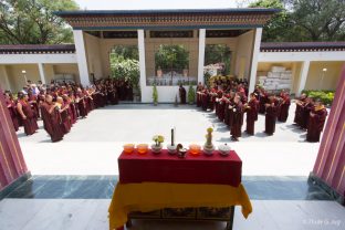 Thaye Dorje, His Holiness the 17th Gyalwa Karmapa, led the ceremonies to commemorate Shamar Rinpoche