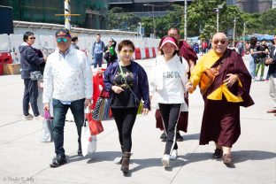 His Eminence Beru Khyentse Rinpoche attends a traditional fish release ceremony in Hong Kong