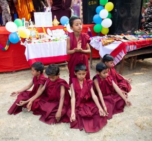 Thaye Dorje, His Holiness the 17th Gyalwa Karmapa, visits the Bodhi Tree School in Bodh Gaya