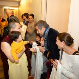 Students from Germany and around the world say goodbye as Thaye Dorje, His Holiness the 17th Gyalwa Karmapa, and his son Thugseyla leave the Europe Centre.