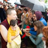 Students from Germany and around the world say goodbye as Thaye Dorje, His Holiness the 17th Gyalwa Karmapa, and his son Thugseyla leave the Europe Centre.
