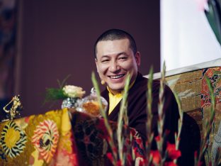 Day one in Dhagpo 2019: Thaye Dorje, His Holiness the 17th Gyalwa Karmapa, offers teachings and an empowerment to 3,000 students