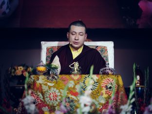 Day one in Dhagpo 2019: Thaye Dorje, His Holiness the 17th Gyalwa Karmapa, offers teachings and an empowerment to 3,000 students