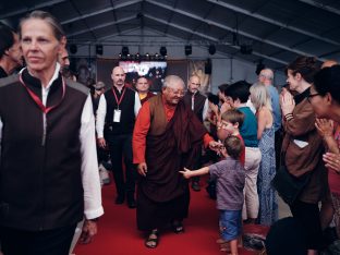 Day one in Dhagpo 2019: Thaye Dorje, His Holiness the 17th Gyalwa Karmapa, offers teachings and an empowerment to 3,000 students