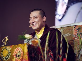 Day one in Dhagpo 2019: Thaye Dorje, His Holiness the 17th Gyalwa Karmapa, offers teachings and an empowerment to 3,000 students