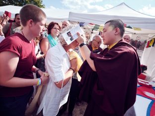 Day two in Dhagpo 2019: Thaye Dorje, His Holiness the 17th Gyalwa Karmapa, offers teachings and an empowerment to 3,000 students