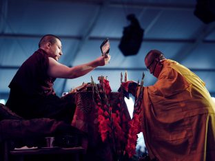 Day two in Dhagpo 2019: Thaye Dorje, His Holiness the 17th Gyalwa Karmapa, offers teachings and an empowerment to 3,000 students
