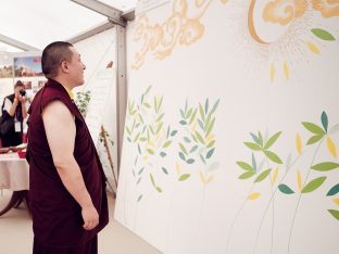 Day two in Dhagpo 2019: Thaye Dorje, His Holiness the 17th Gyalwa Karmapa, offers teachings and an empowerment to 3,000 students