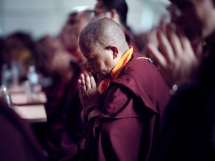 Day two in Dhagpo 2019: Thaye Dorje, His Holiness the 17th Gyalwa Karmapa, offers teachings and an empowerment to 3,000 students