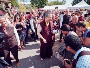 Day two in Dhagpo 2019: Thaye Dorje, His Holiness the 17th Gyalwa Karmapa, offers teachings and an empowerment to 3,000 students