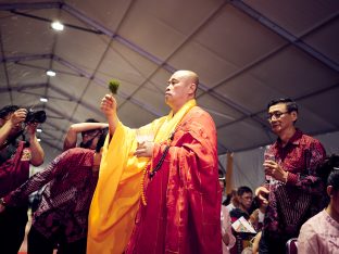 Thaye Dorje, His Holiness the 17th Gyalwa Karmapa, visits Indonesia in November 2019. Photo / Tokpa Korlo