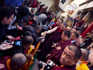 Thaye Dorje, His Holiness the 17th Gyalwa Karmapa, gives a Chenresig empowerment at Karma Temple, Bodh Gaya, India, December 2019. Photo / Tokpa Korlo