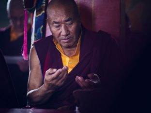 Thaye Dorje, His Holiness the 17th Gyalwa Karmapa, presides over a fire puja at His Eminence Beru Khyentse Rinpoche's guest house, India, December 2019. Photo / Tokpa Korlo