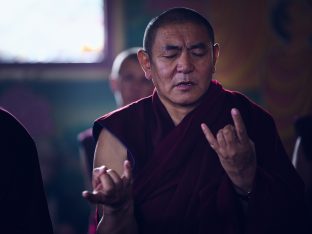 Thaye Dorje, His Holiness the 17th Gyalwa Karmapa, presides over a fire puja at His Eminence Beru Khyentse Rinpoche's guest house, India, December 2019. Photo / Tokpa Korlo