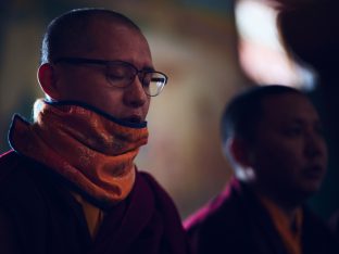 Thaye Dorje, His Holiness the 17th Gyalwa Karmapa, presides over a fire puja at His Eminence Beru Khyentse Rinpoche's guest house, India, December 2019. Photo / Tokpa Korlo