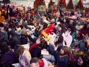 Thaye Dorje, His Holiness the 17th Gyalwa Karmapa, presides over aspiration prayers on the final day of the 2019 Kagyu Monlam, Bodh Gaya, India. Photo / Tokpa Korlo