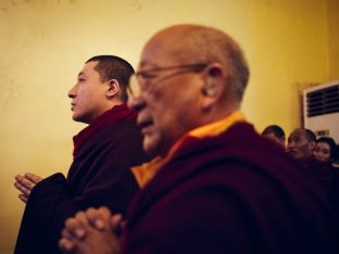 Thaye Dorje, His Holiness the 17th Gyalwa Karmapa, presides over aspiration prayers on the final day of the 2019 Kagyu Monlam, Bodh Gaya, India. Photo / Tokpa Korlo