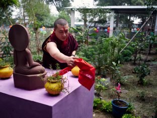 Thaye Dorje, His Holiness the 17th Gyalwa Karmapa, visits the Bodhi Tree School in Bodh Gaya, India, in December 2019 (Photo/Tokpa Korlo)