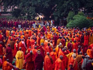 Thaye Dorje, His Holiness the 17th Gyalwa Karmapa, on day two of the 2019 Kagyu Monlam, Bodh Gaya, India, December 2019 (Photo/Tokpa Korlo))