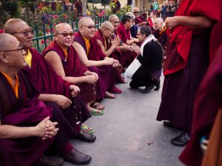 Thaye Dorje, His Holiness the 17th Gyalwa Karmapa, arrives for the Kagyu Monlam 2019. (Photo/Tokpa Korlo))