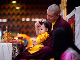 Thaye Dorje, His Holiness the 17th Gyalwa Karmapa, Sangyumla and Thugseyla at Dhagpo Kundreul Ling in Le Bost, France. Photo / Tokpa Korlo