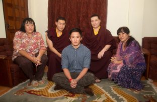 Members of the royal family of Bhutan with Thaye Dorje, His Holiness the 17th Gyalwa Karmapa. Photo/Thule G. Jug