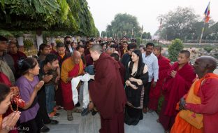Thaye Dorje, His Holiness the 17th Gyalwa Karmapa, gives blessings, accompanied by Sangyumla