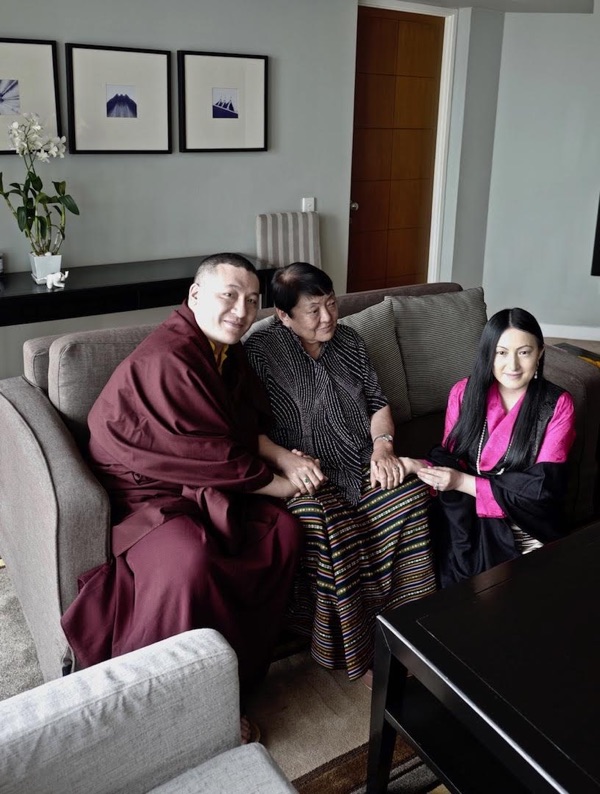 Thaye Dorje, His Holiness the 17th Gyalwa Karmapa, Her Royal Highness Ashi Chokyi, Sangyumla