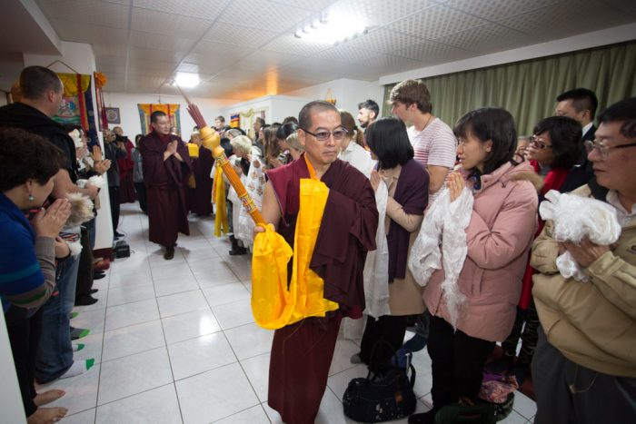 Thaye Dorje, His Holiness the 17th Gyalwa Karmapa, arrives at the Bodhi Path Center. Photo / Thule Jug